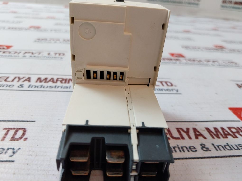 Telemecanique Luca12Fu Standard Control Unit 110-240V 3-12A