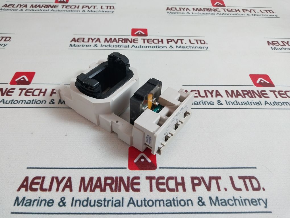 Telemecanique Lx1 Fg 184 Contactor Coil 220V