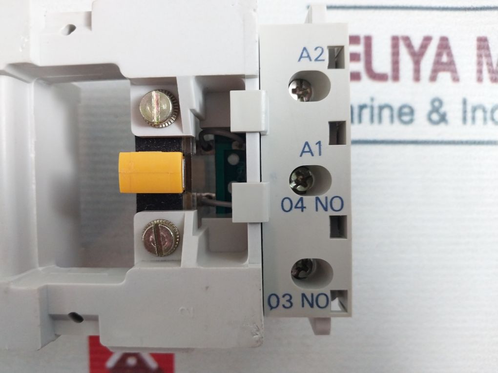 Telemecanique Lx1 Fg 184 Contactor Coil 220V