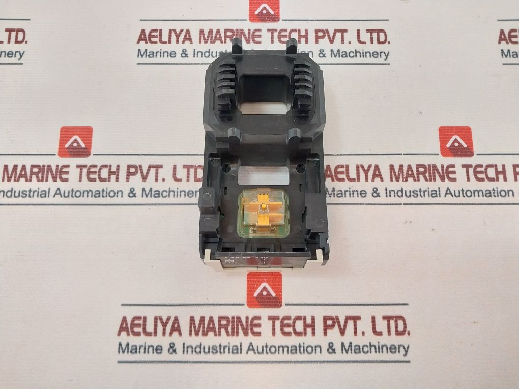 Telemecanique Lx4 Fk220 Contactor Coil 220V---
