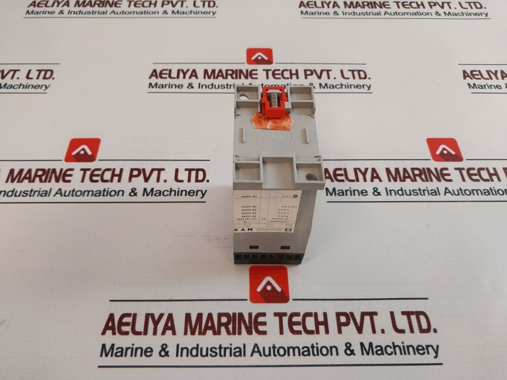 Telemecanique Ny2 K10 Safety Barrier Relay 24/48V