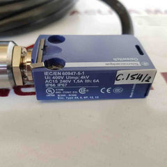 Telemecanique Osiswitch Zcmd21 Limit Switch