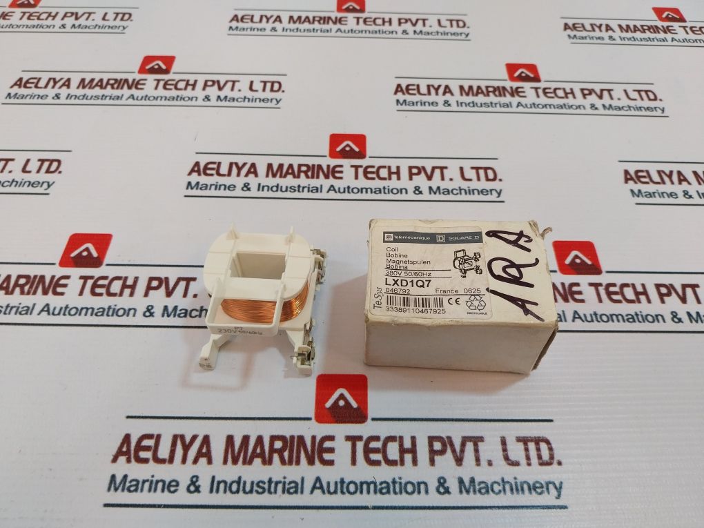 Telemecanique P7 Contactor Coil 230V 50/60Hz