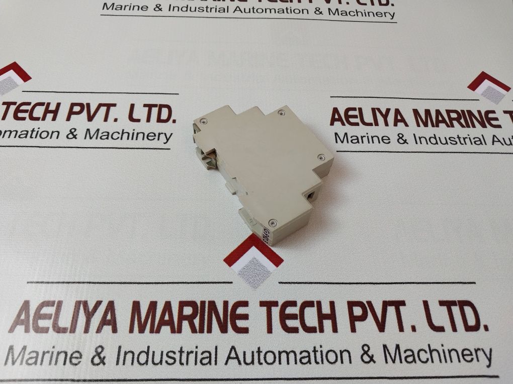 Telemecanique Re1-la002 Time Delay Relay 