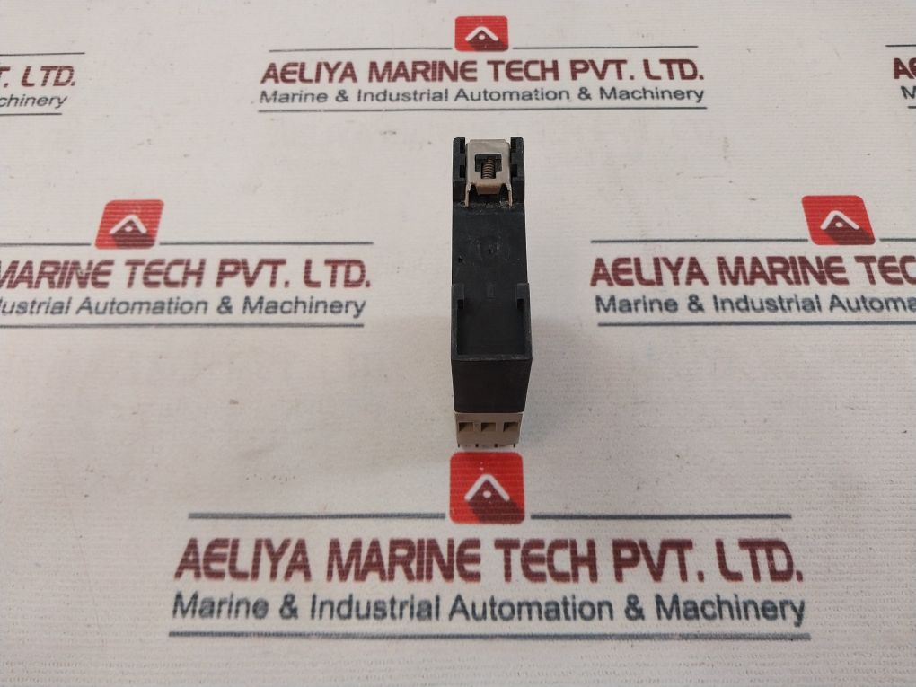 Telemecanique Re4 Rm11Bu Time Delay Relay 50/60 Hz