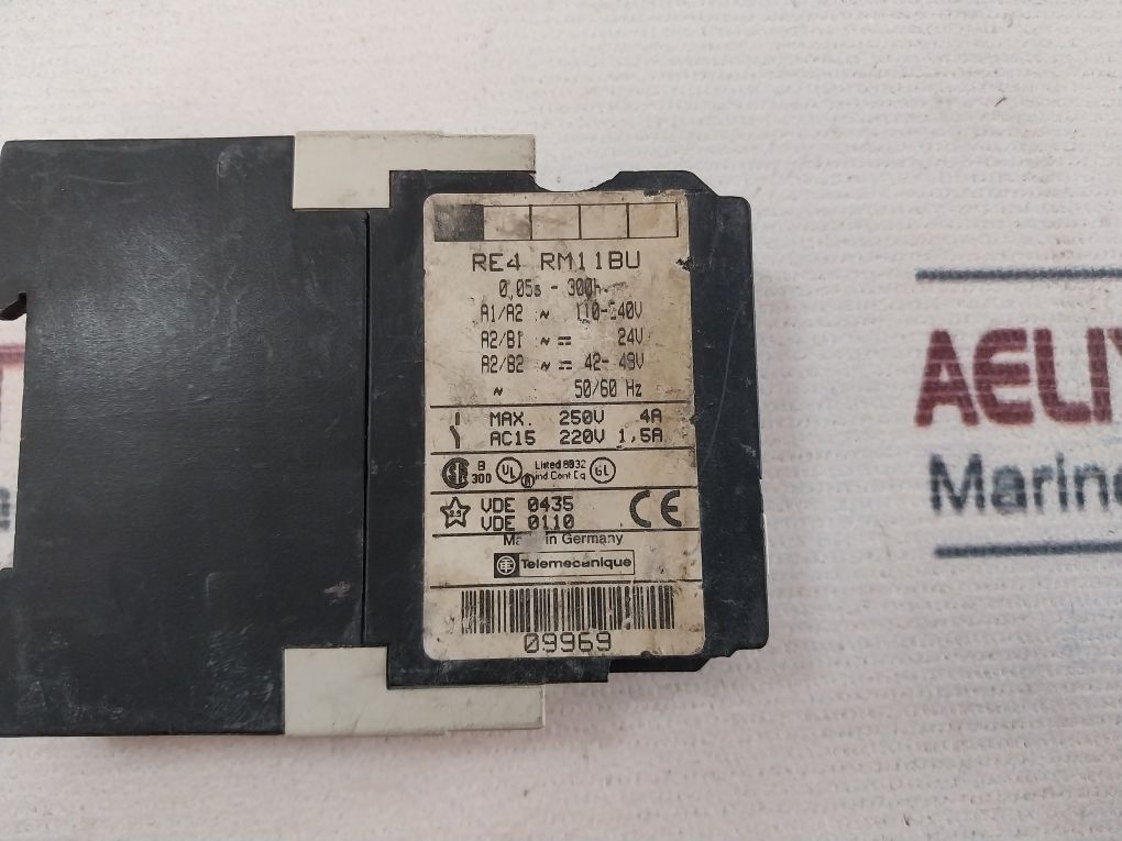 Telemecanique Re4 Rm11Bu Time Delay Relay 50/60 Hz