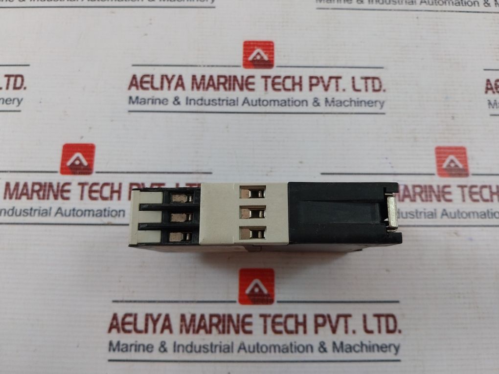 Telemecanique Re4 Rm11Bu Time Delay Relay 0,05S-300H 50/60Hz