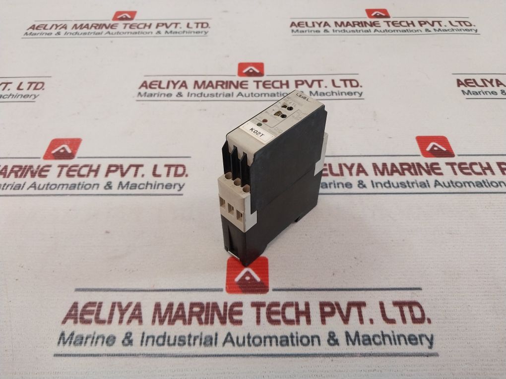 Telemecanique Re4 Tl11Bu Time Delay Relay 0,05S-300H 250V