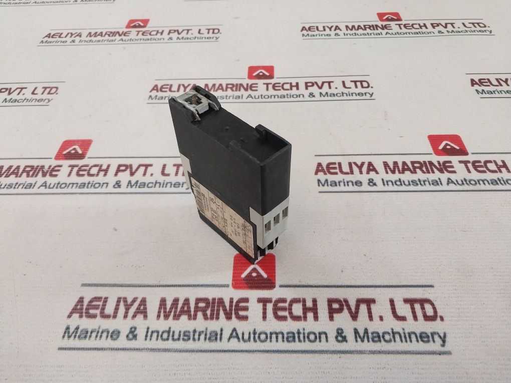 Telemecanique Re4 Tl11Bu Time Delay Relay 24V