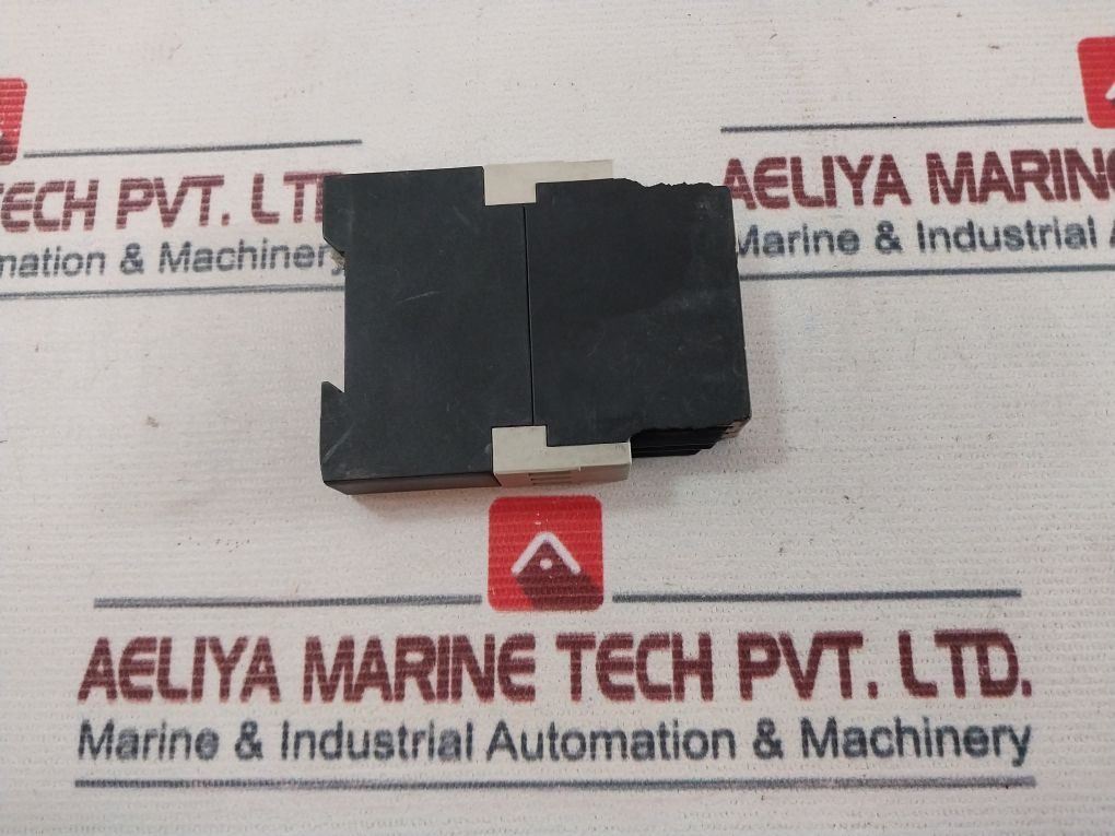 Telemecanique Re4 Tl11Bu Time Delay Relay 24V