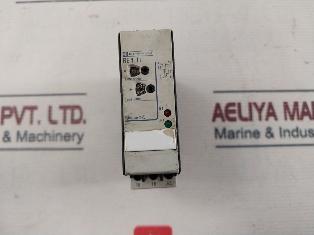 Telemecanique Re4 Tl11Bu Time Delay Relay 24V
