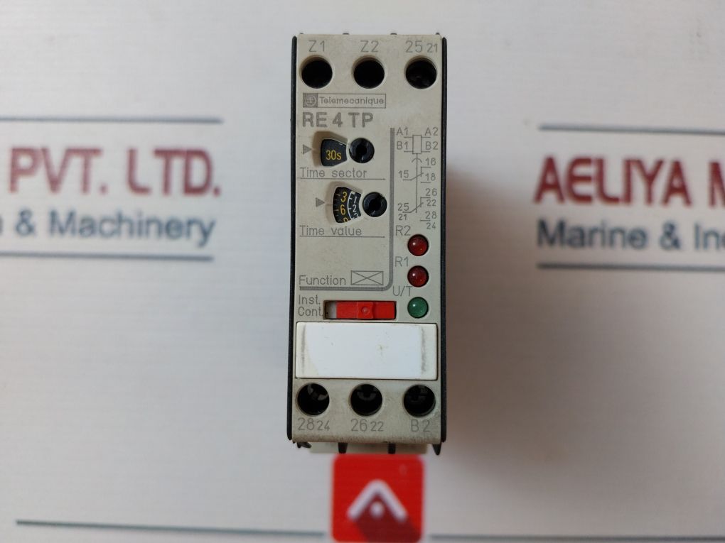 Telemecanique Re4 Tp13Bu Timer Delay Relay