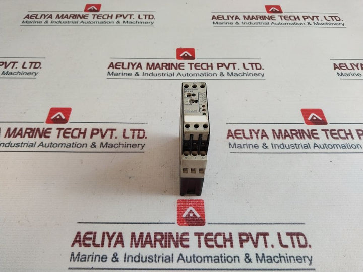 Telemecanique Re4 Ya12Bu Time Relay