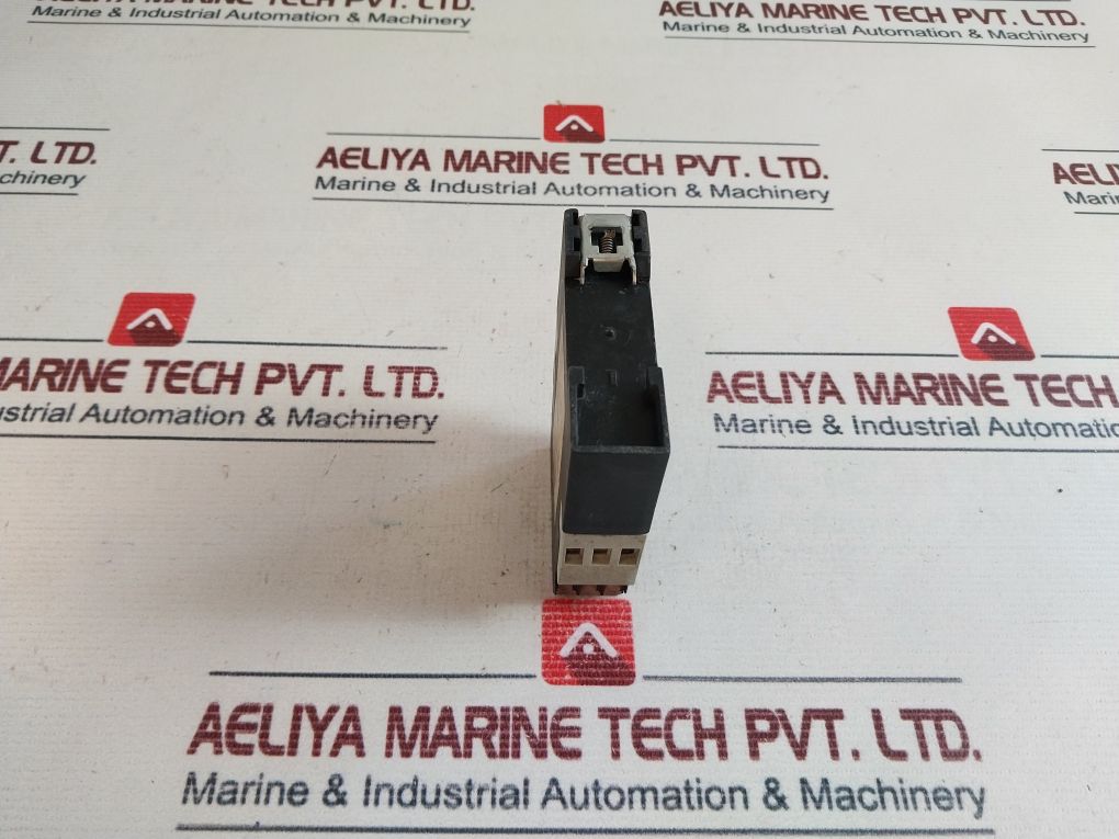 Telemecanique Re4 Ya12Bu Time Relay