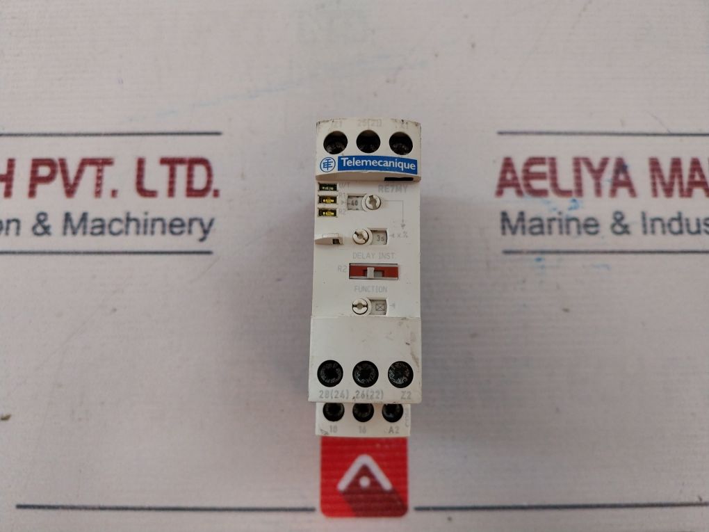 Telemecanique Re7My13Mw Timer Relay 0.05S-300H
