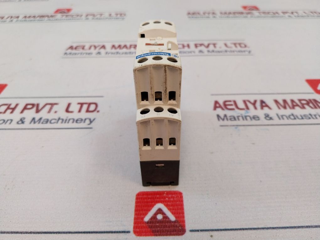 Telemecanique Re7My13Mw Timer Relay 0.05S-300H