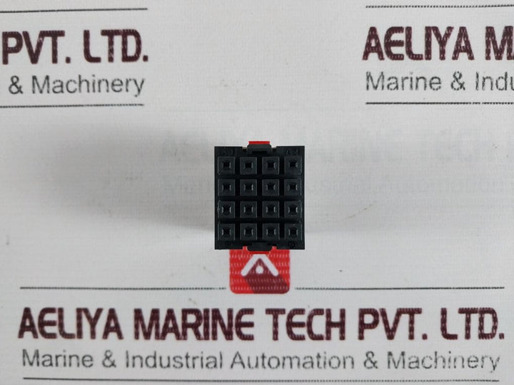 Telemecanique Rhn-412-b Switching Relay