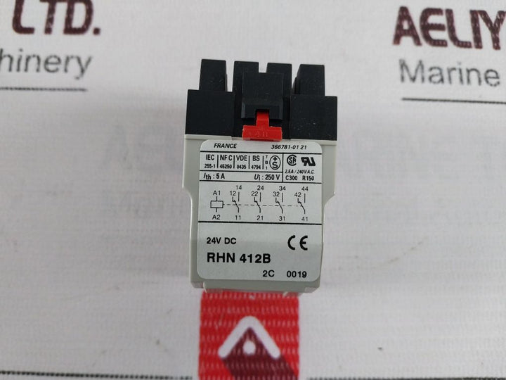 Telemecanique Rhn-412-b Switching Relay
