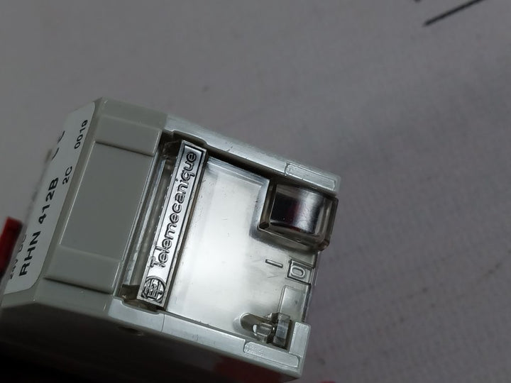 Telemecanique Rhn-412-b Switching Relay