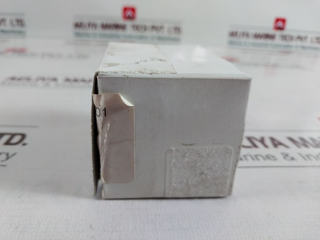 Telemecanique Rhn-412-b Switching Relay