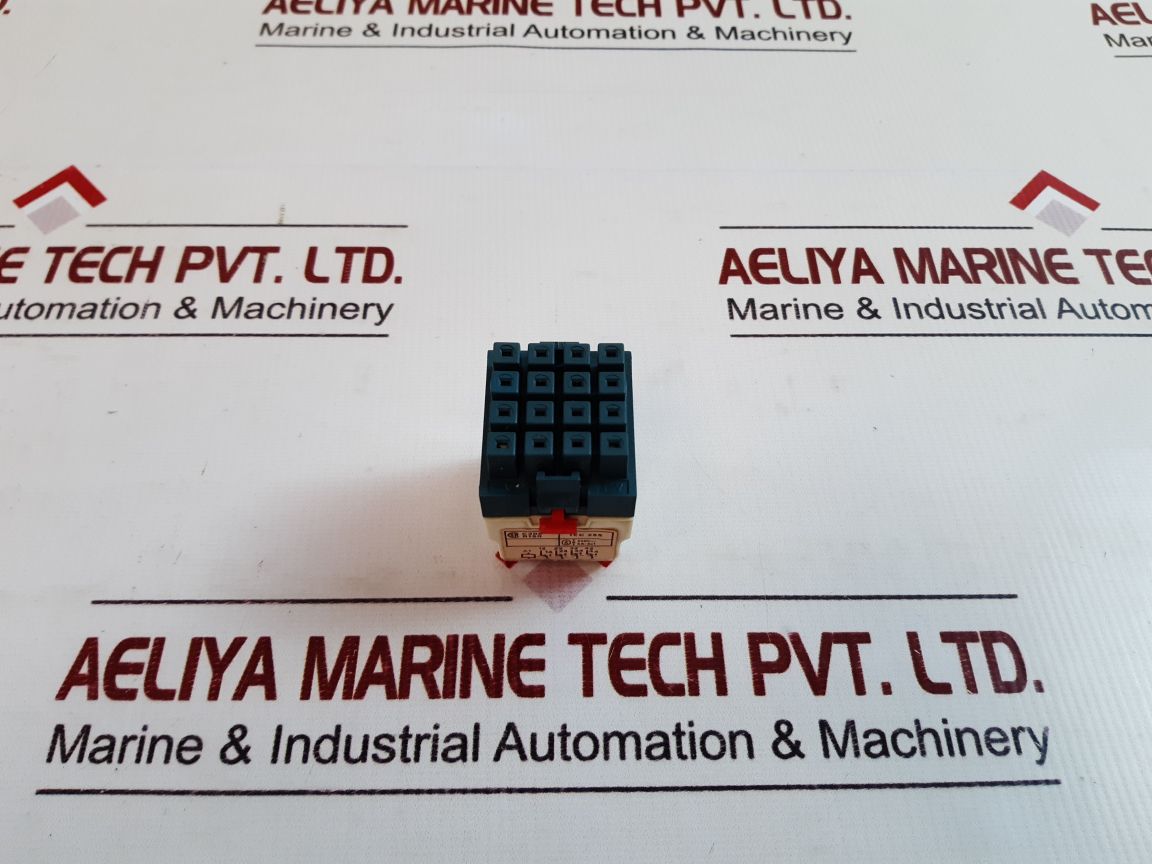 Telemecanique rhn412f relay rhn41