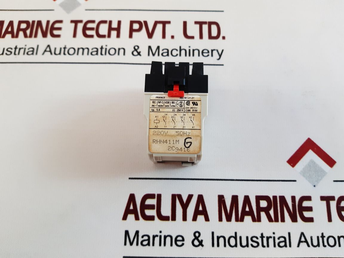 Telemecanique Rhn411M Power Relay 220V 50Hz
