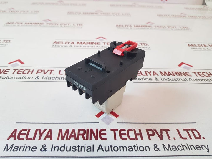 Telemecanique Rhn412F Relay 2.5A240Vac With Relay Base
