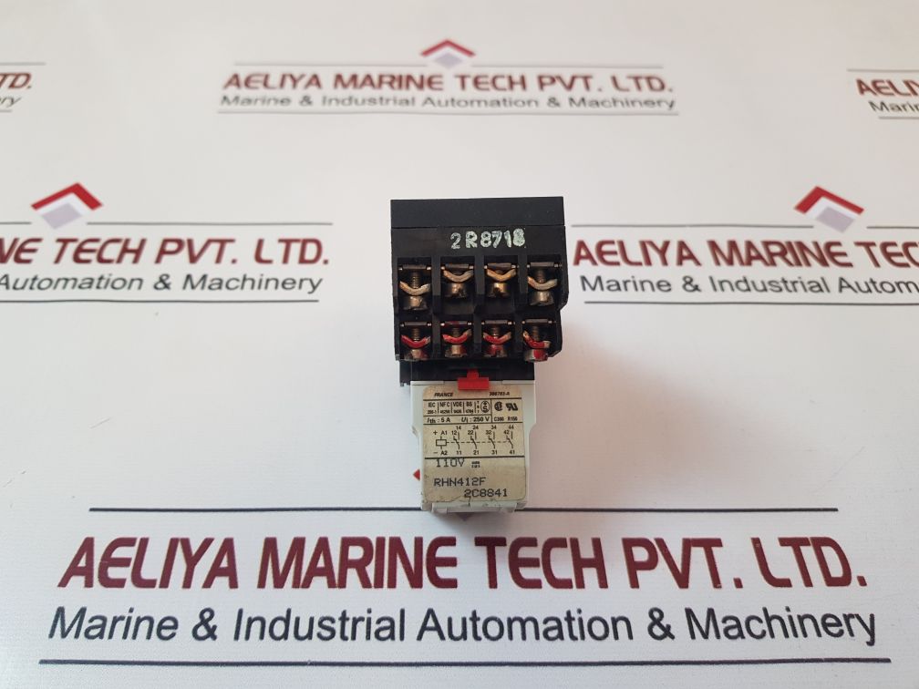 Telemecanique Rhn412F Relay With 2R8718 Relay Base
