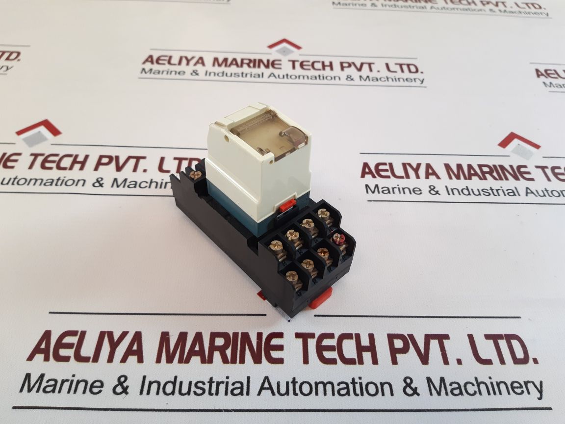 Telemecanique Rhn 41 Relay With Base