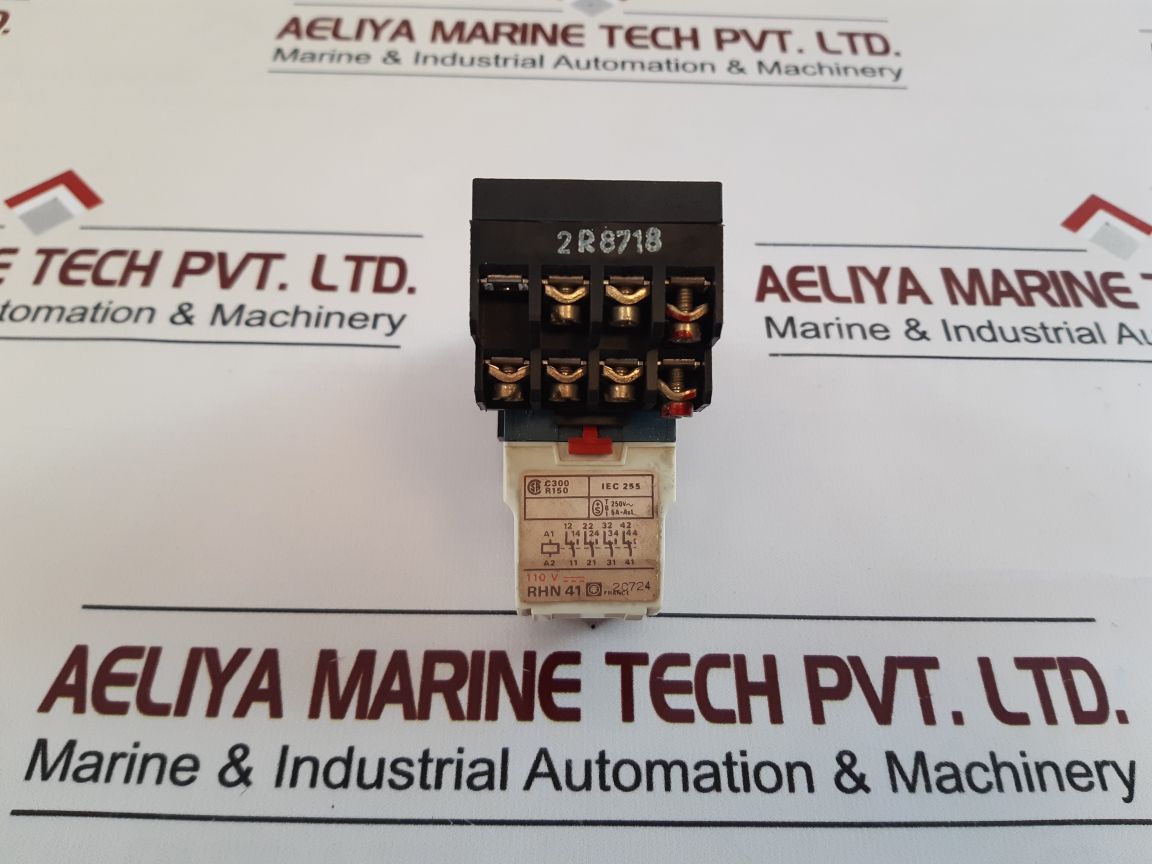 Telemecanique Rhn 41 Relay With Base