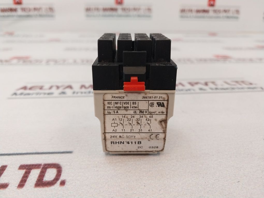 Telemecanique Rhn 411B Relay