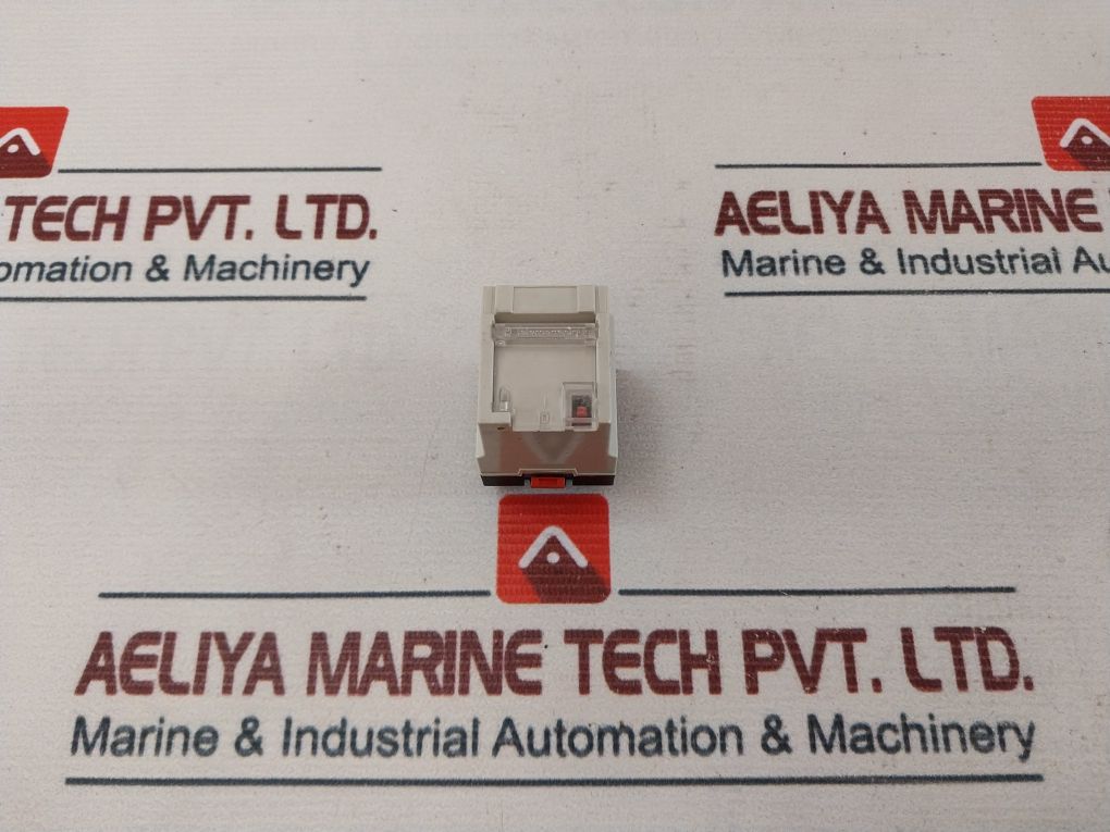 Telemecanique Rhn 411B Relay