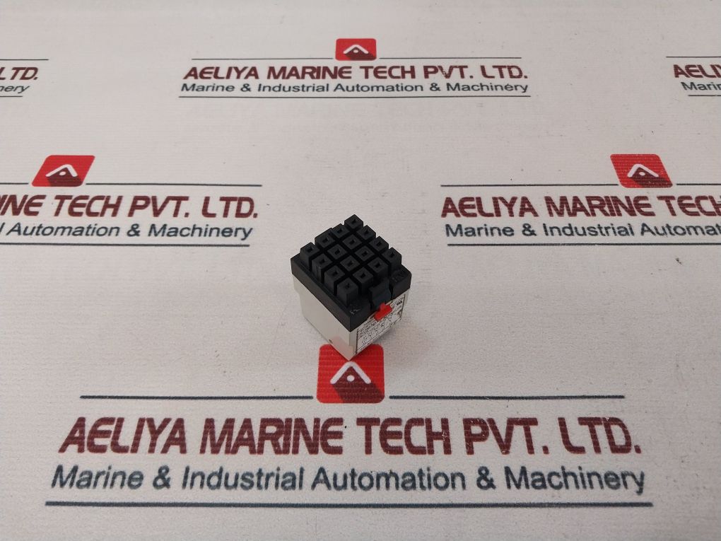 Telemecanique Rhn 411B Relay