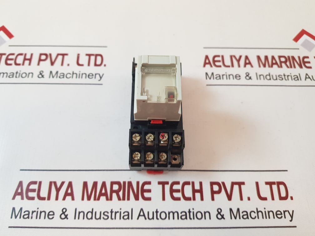 Telemecanique Rhn 412F Relay With 2R8718 Relay Base