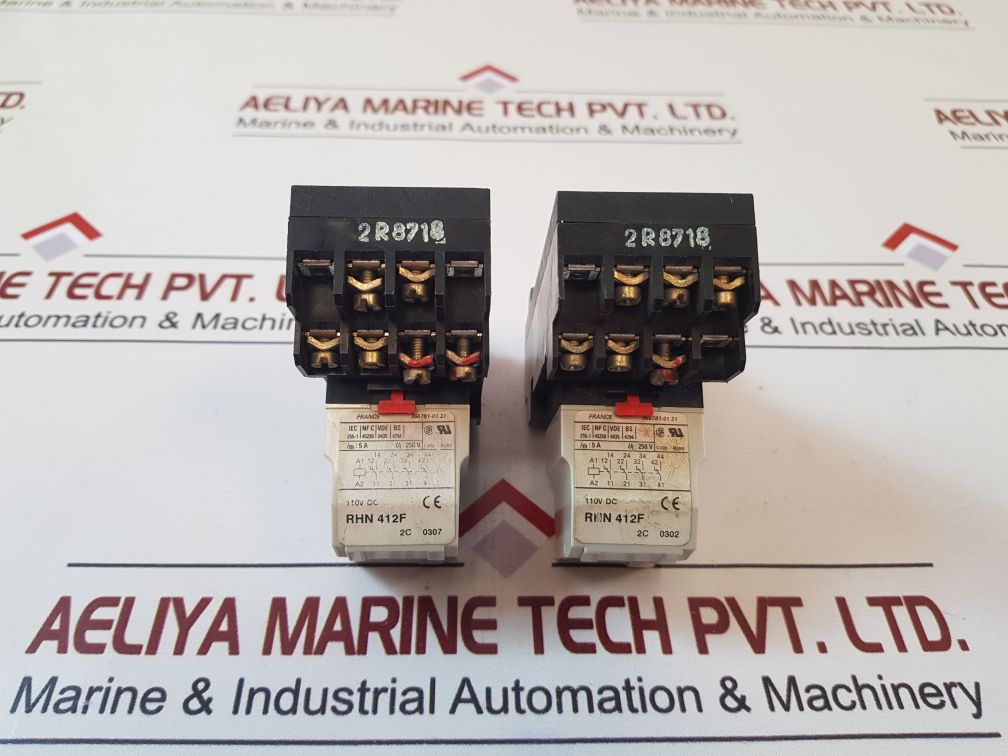 Telemecanique Rhn 412F Relay With 2R8718 Relay Base
