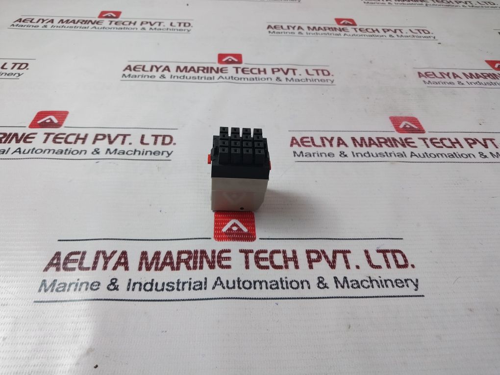 Telemecanique Rhn 416Kf Instant Relay