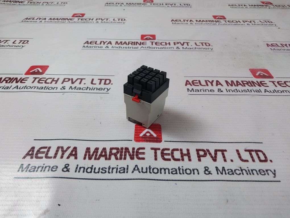 Telemecanique Rhn 416Kf Instant Relay