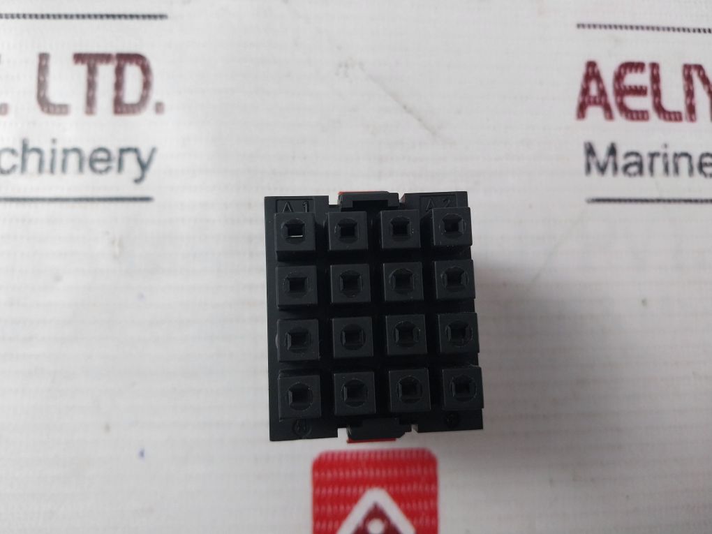 Telemecanique Rhn 416Kf Instant Relay