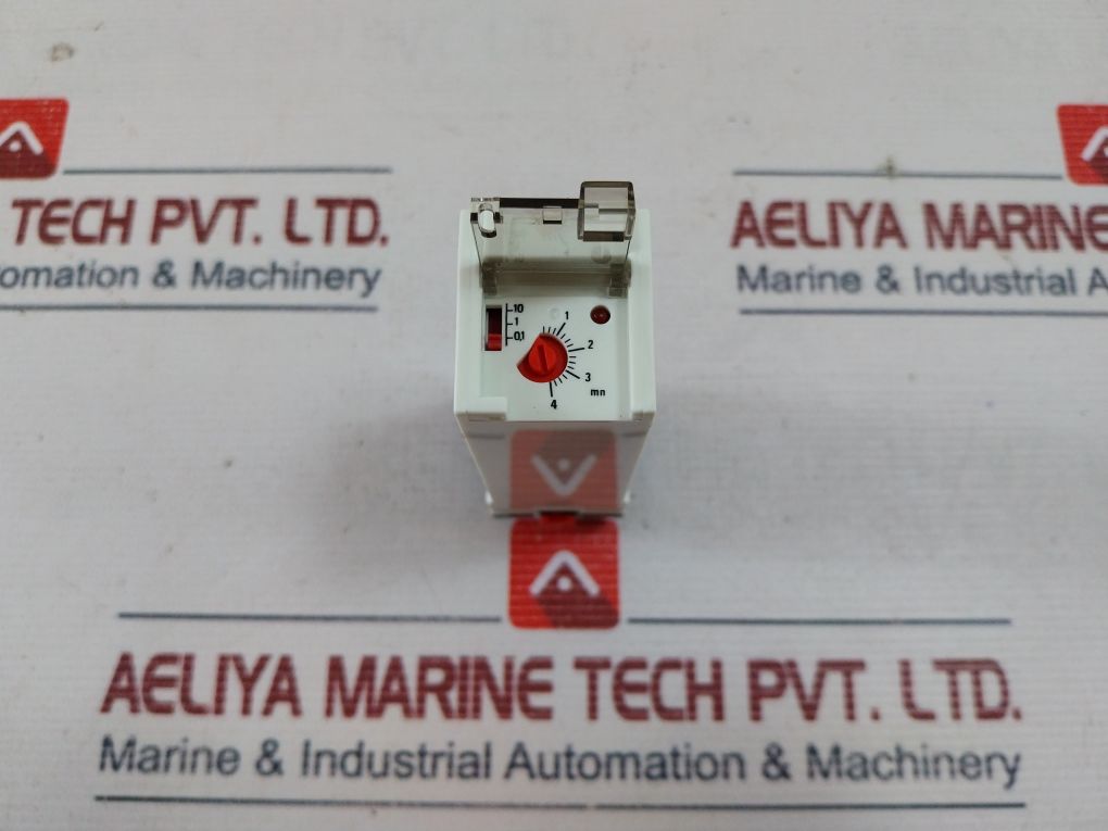 Telemecanique Rht 413 1M On-delay Timing Relay