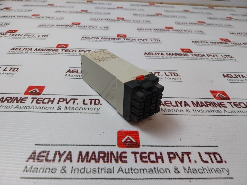 Telemecanique Rht 418F Time Delay Relay 110Vac 50/60Hz