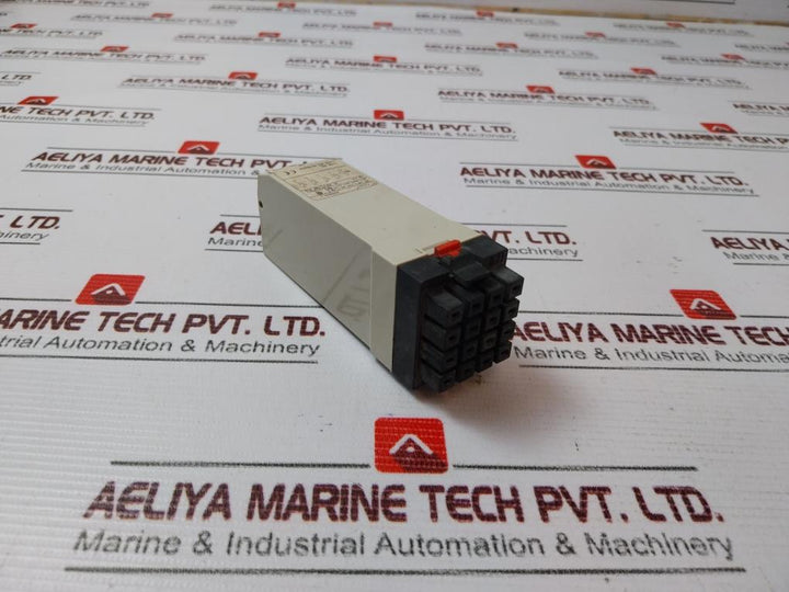 Telemecanique Rht 418F Time Delay Relay 110Vac 50/60Hz
