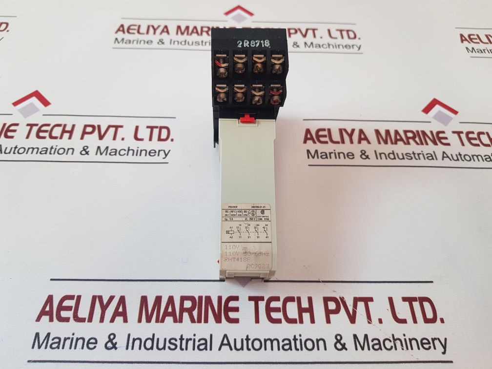 Telemecanique Rht 418F Time Delay Relay With Base

