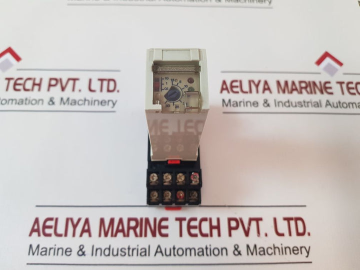 Telemecanique Rht 418F Time Delay Relay With Base
