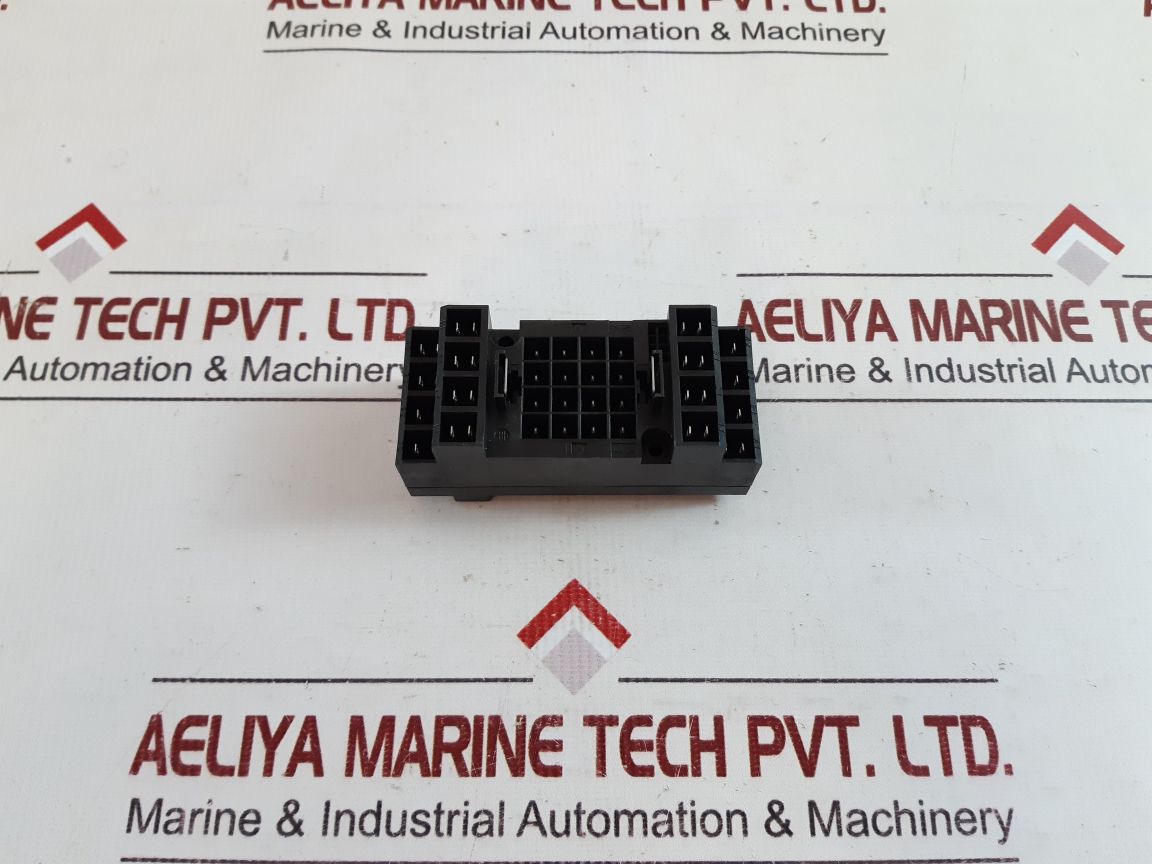 Telemecanique rhz 22 relay base