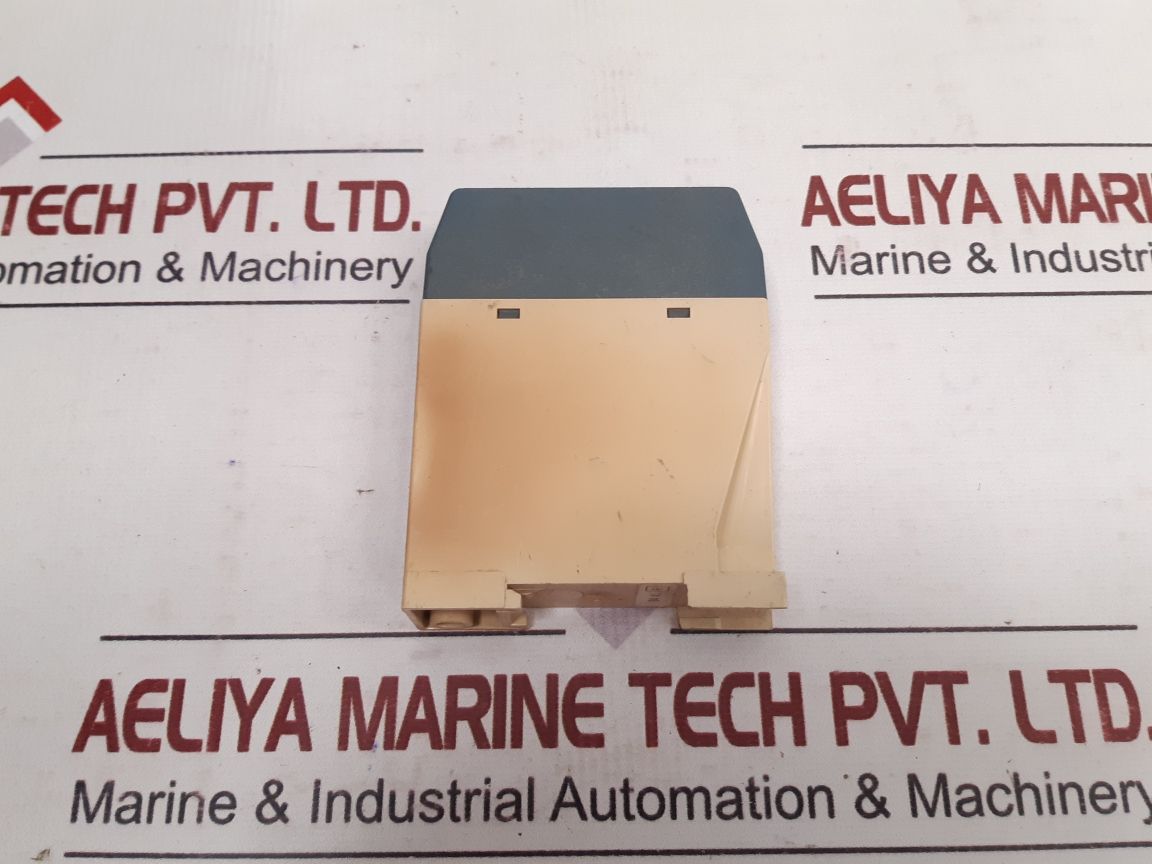 Telemecanique Rm2-tg11S Relay 220-500V