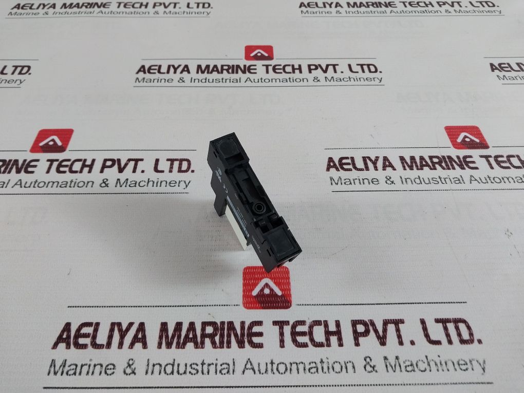 Telemecanique Rsze1S35Mba Relay Socket