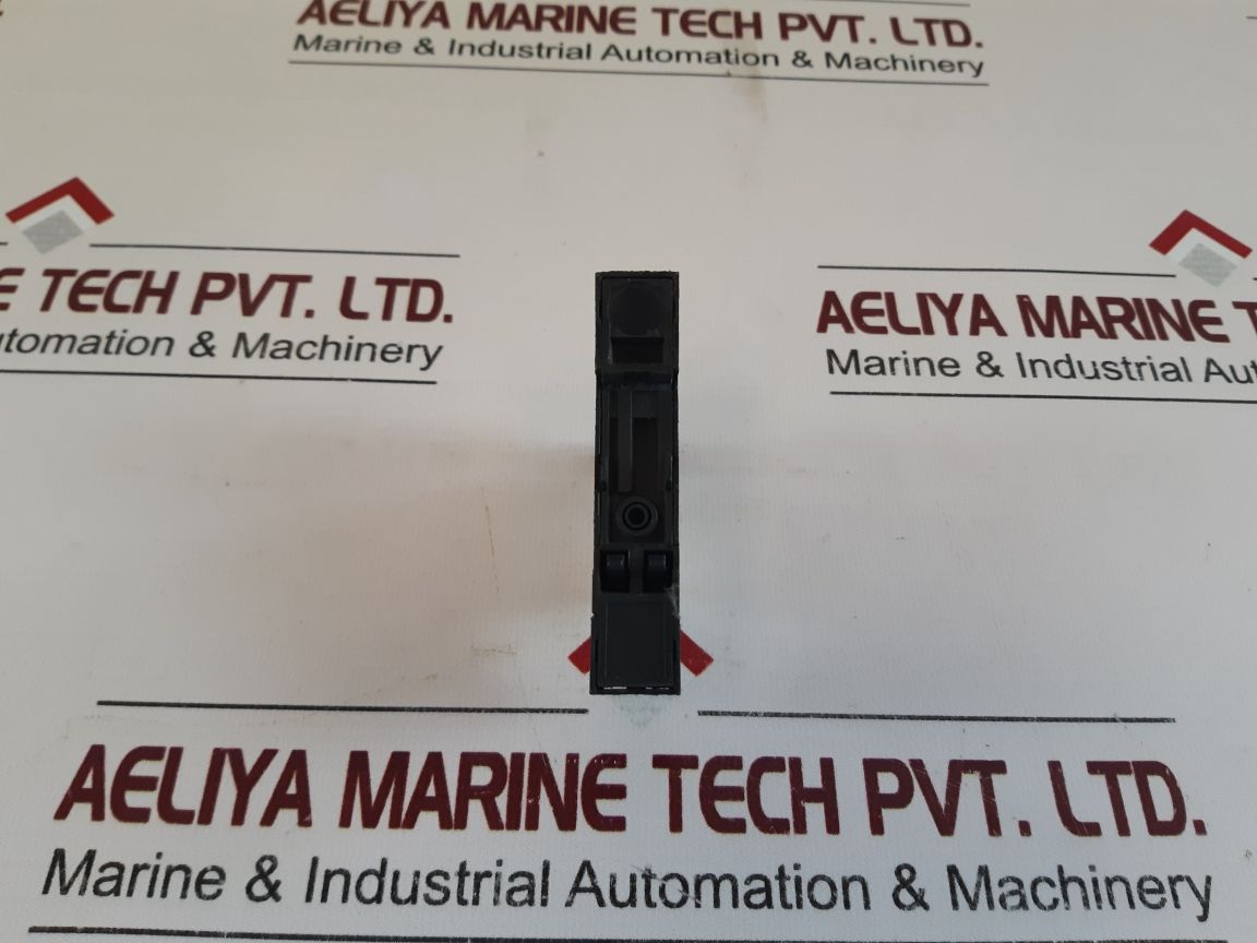 Telemecanique Rsb 2A080P7 Relay With Rsze 1S48M Socket