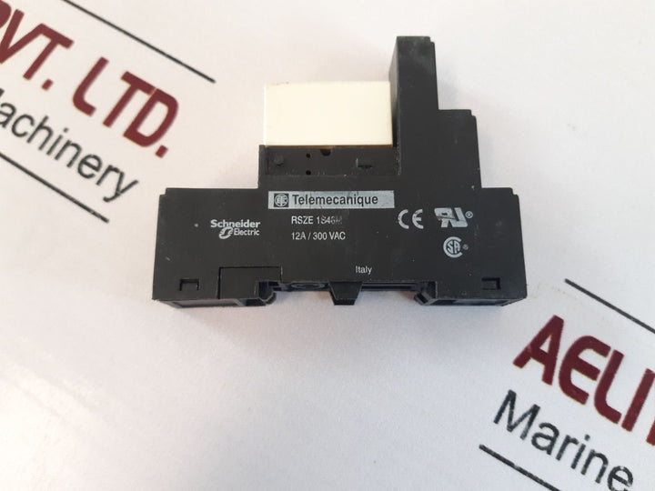 Telemecanique Rsb 2A080P7 Relay With Rsze 1S48M Socket