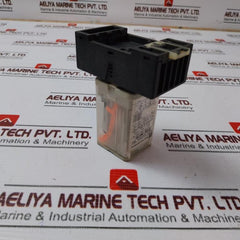 Telemecanique Run31A22 Bd Relay With Ruz 1A Socket 10A 50/60Hz