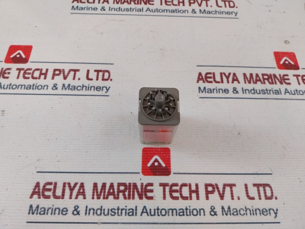 Telemecanique Run 31A22 Bd Relay 10A 250Vac